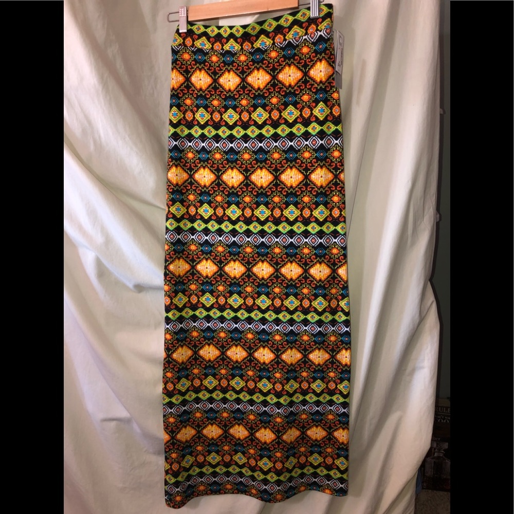 💜DISCREET AZTEC PRINT MAXI SKIRT - #0191-052019TR